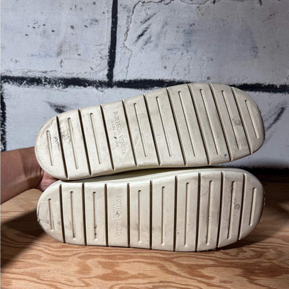 Bottega Veneta Puddle Clogs Rubber Mules Ivory Mens Size 46 (12) - Picture 7 of 12